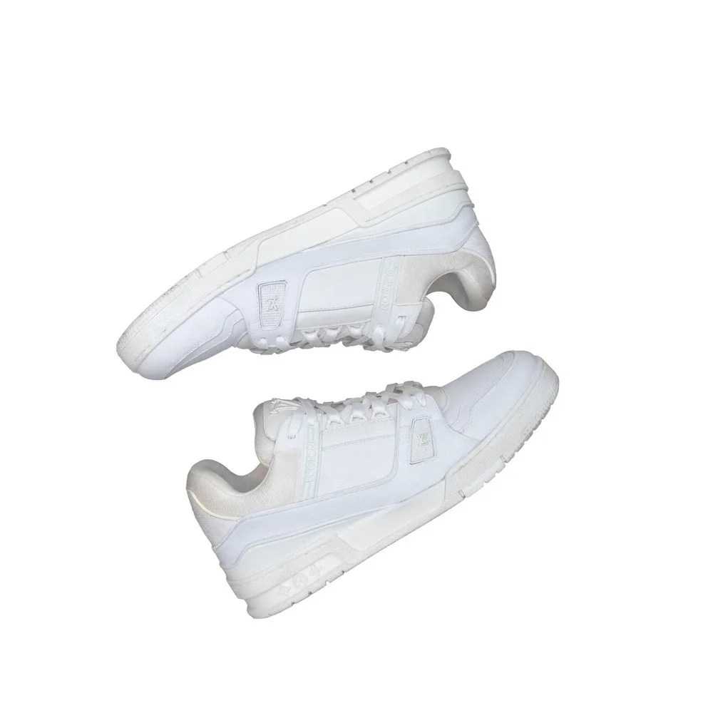 Louis Vuitton White Leather Low-Top Sneakers – UK‎ 9 / US 10 / EU 44 - Picture 6 of 13
